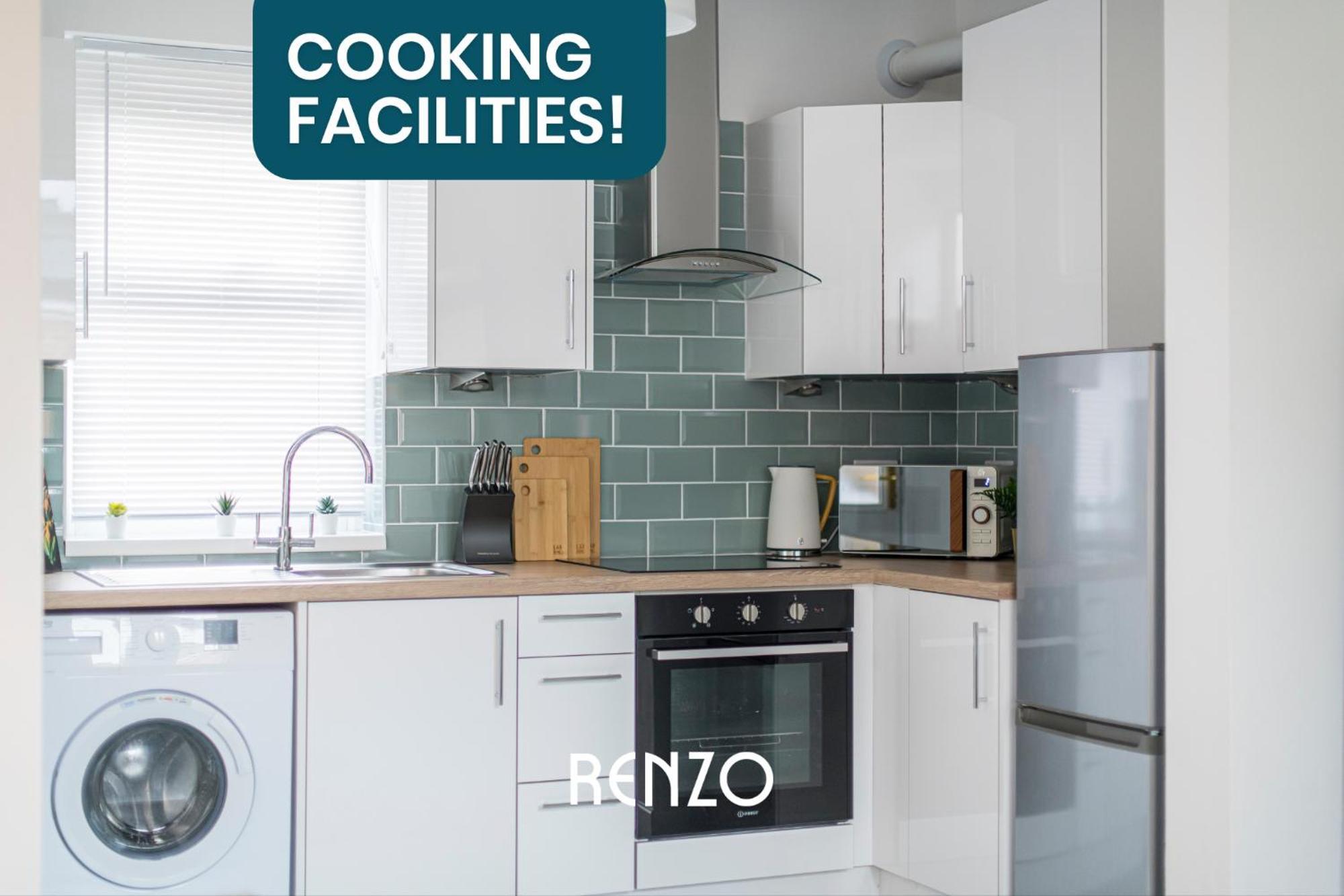 Bright And Warm 3-bed In By Renzo, Free Wi-fi, Sleeps 6! *